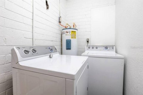 Снять в аренду квартиру в Орландо, Флорида 3 комнаты, 74.32м2, № 637031 - фото 12