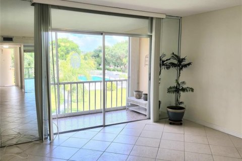 Copropriété à louer à Hollywood, Floride: 1 chambre, 72 m2 № 2290413 - photo 9