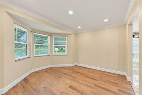 House in Palm Harbor, Florida 2 bedrooms, 113.34 sq.m. № 2387349 - photo 9