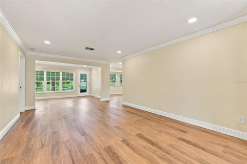 House in Palm Harbor, Florida 2 bedrooms, 113.34 sq.m. № 2387349 - photo 7