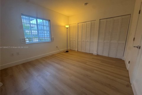 Copropriété à louer à Miami Beach, Floride: 1 chambre, 56.11 m2 № 1931073 - photo 6