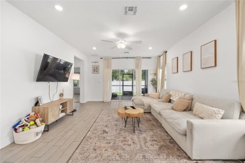 House in Ocala, Florida 3 bedrooms, 182.65 sq.m. № 1782746 - photo 10