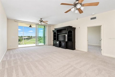 Copropriété à vendre à Rotonda, Floride: 3 chambres, 170.66 m2 № 2414898 - photo 17
