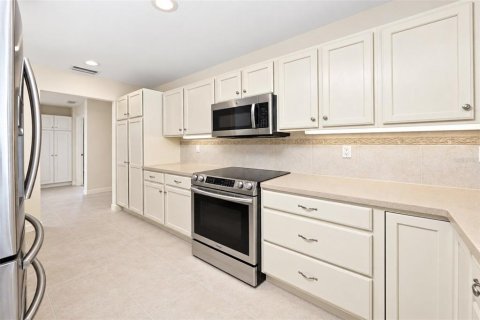 Copropriété à vendre à Rotonda, Floride: 3 chambres, 170.66 m2 № 2414898 - photo 22