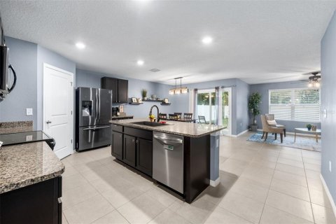 House in Newberry, Florida 4 bedrooms, 164.62 sq.m. № 2283649 - photo 13