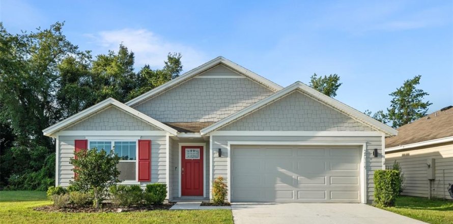 House in Newberry, Florida 4 bedrooms, 164.62 sq.m. № 2283649