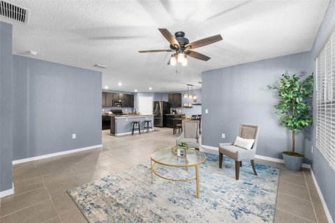 House in Newberry, Florida 4 bedrooms, 164.62 sq.m. № 2283649 - photo 22