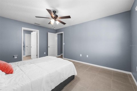 House in Newberry, Florida 4 bedrooms, 164.62 sq.m. № 2283649 - photo 24