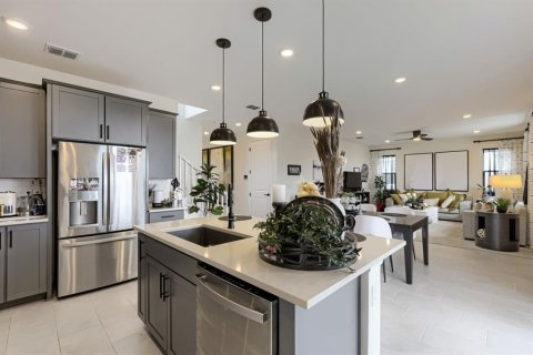 House in Lake Alfred, Florida 4 bedrooms, 249.91 sq.m. № 2133966 - photo 20