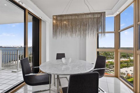 Copropriété à vendre à Miami, Floride: 2 chambres, 136.47 m2 № 2082550 - photo 5