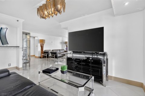 Copropriété à vendre à Miami, Floride: 2 chambres, 136.47 m2 № 2082550 - photo 10
