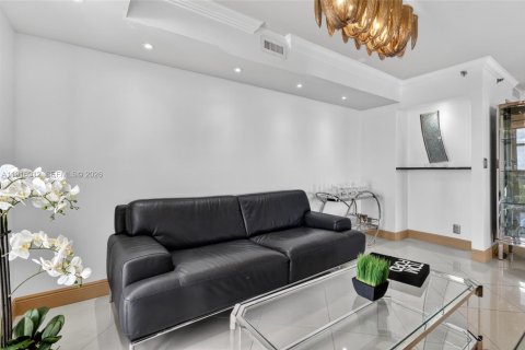 Copropriété à vendre à Miami, Floride: 2 chambres, 136.47 m2 № 2082550 - photo 9