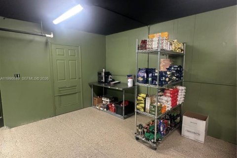 Купить коммерческую недвижимость в Майами, Флорида № 2058082 - фото 13