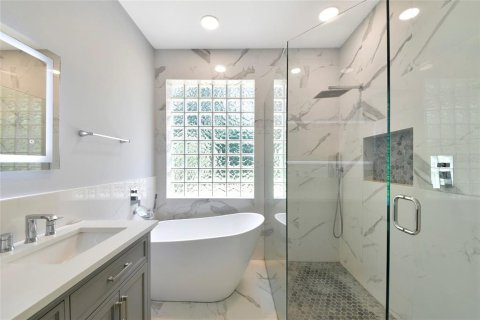 Villa ou maison à vendre à Lakewood Ranch, Floride: 4 chambres, 210.52 m2 № 2395794 - photo 26