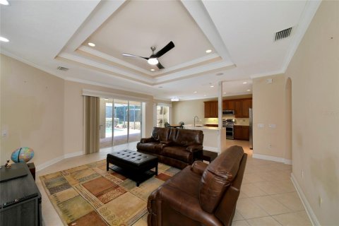 Villa ou maison à vendre à Lakewood Ranch, Floride: 4 chambres, 210.52 m2 № 2395794 - photo 11