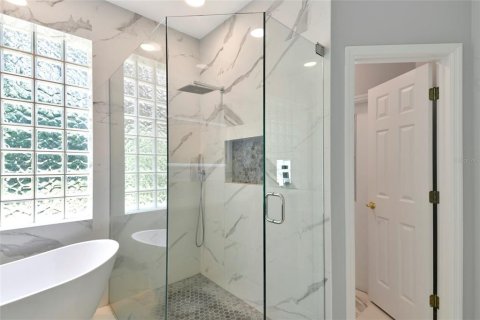 Villa ou maison à vendre à Lakewood Ranch, Floride: 4 chambres, 210.52 m2 № 2395794 - photo 27