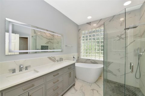 Villa ou maison à vendre à Lakewood Ranch, Floride: 4 chambres, 210.52 m2 № 2395794 - photo 25