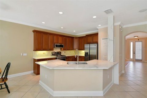 Villa ou maison à vendre à Lakewood Ranch, Floride: 4 chambres, 210.52 m2 № 2395794 - photo 13