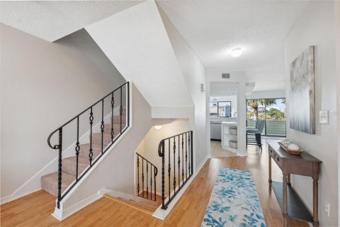 Touwnhouse à vendre à Dunedin, Floride: 3 chambres, 189.8 m2 № 1653577 - photo 14