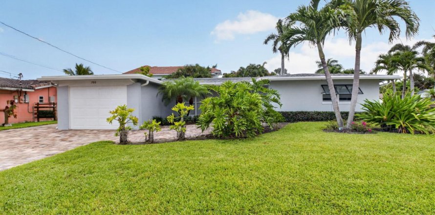 Villa ou maison à Boca Raton, Floride 3 chambres, 163.97 m2 № 2185294