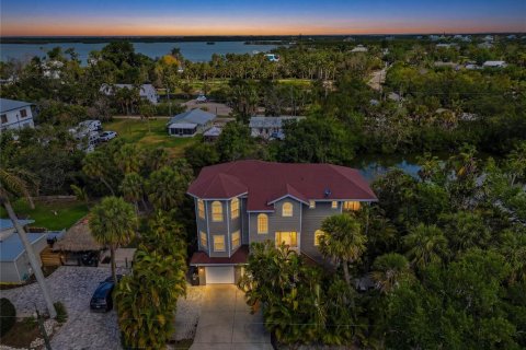 Villa ou maison à vendre à Terra Ceia, Floride: 3 chambres, 200.3 m2 № 2101825 - photo 2