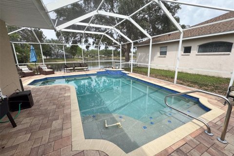 Casa en venta en Tarpon Springs, Florida, 4 dormitorios, 212.93 m2 № 1681662 - foto 3
