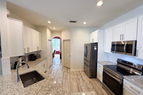 Casa en venta en Tarpon Springs, Florida, 4 dormitorios, 212.93 m2 № 1681662 - foto 20