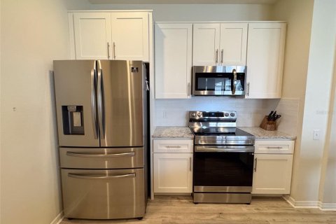 Casa en venta en Tarpon Springs, Florida, 4 dormitorios, 212.93 m2 № 1681662 - foto 22