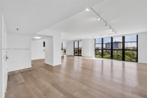 Copropriété à louer à Miami Beach, Floride: 3 chambres, 221.85 m2 № 2168154 - photo 6