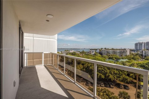 Copropriété à louer à Miami Beach, Floride: 3 chambres, 221.85 m2 № 2168154 - photo 17
