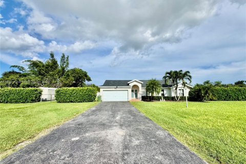 Casa en venta en Homestead, Florida, 3 dormitorios, 148.46 m2 № 1981310 - foto 4