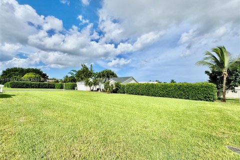 Casa en venta en Homestead, Florida, 3 dormitorios, 148.46 m2 № 1981310 - foto 2