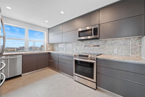 Купить кондоминиум в Авентура, Флорида 2 спальни, 154.78м2, № 2027524 - фото 7