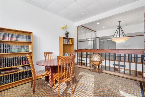 Купить кондоминиум в Авентура, Флорида 2 спальни, 154.78м2, № 2027524 - фото 30