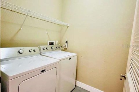 Снять в аренду кондоминиум в Киссимми, Флорида 3 спальни, 133.13м2, № 2104765 - фото 24