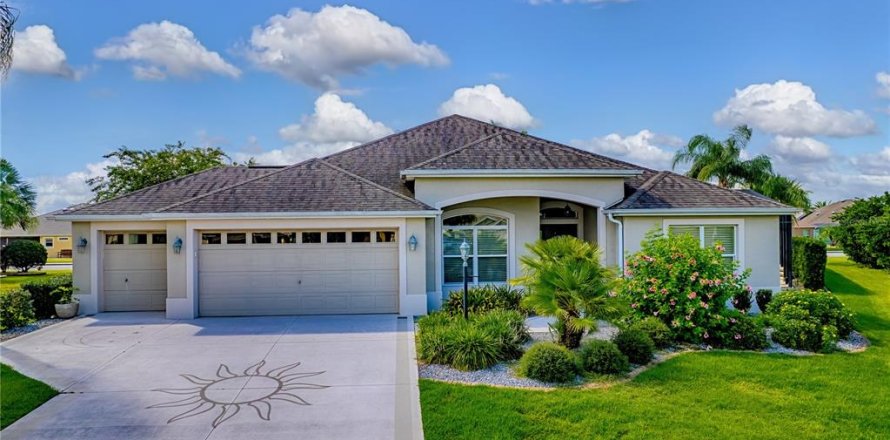 Casa en The Villages, Florida 3 dormitorios, 186.36 m2 № 1866802