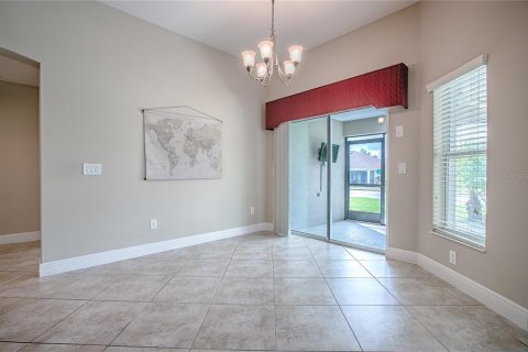 Casa en venta en The Villages, Florida, 3 dormitorios, 186.36 m2 № 1866802 - foto 12