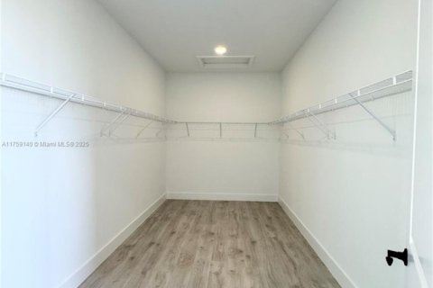 Снять в аренду виллу или дом в Аве Мария, Флорида 4 спальни, № 1989857 - фото 16