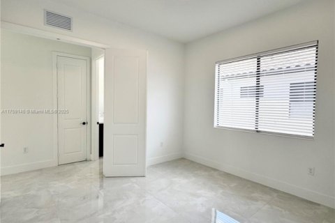 Снять в аренду виллу или дом в Аве Мария, Флорида 4 спальни, № 1989857 - фото 27