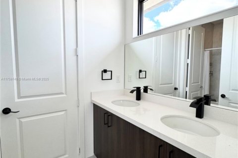 Снять в аренду виллу или дом в Аве Мария, Флорида 4 спальни, № 1989857 - фото 22