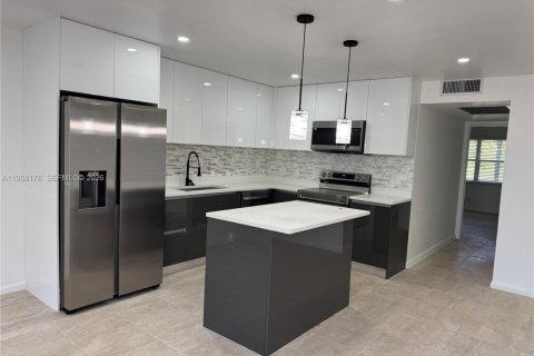 Condo à Deerfield Beach, Floride, 2 chambres  № 2036561