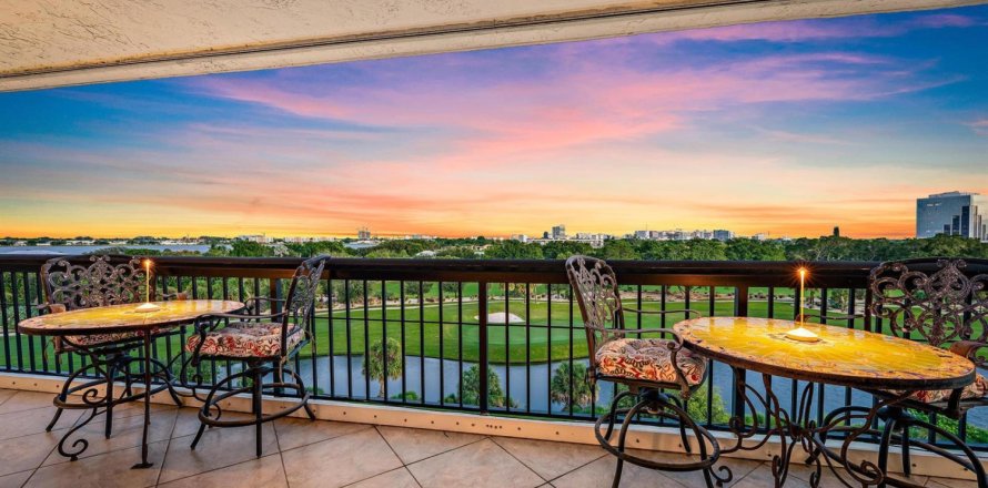 Condo in West Palm Beach, Florida, 3 bedrooms  № 2429964