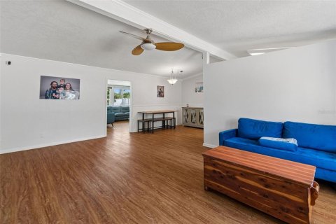 Villa ou maison à vendre à Ruskin, Floride: 3 chambres, 136.66 m2 № 2148417 - photo 5