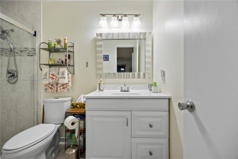 Купить виллу или дом в Делрей-Бич, Флорида 2 спальни, 120.4м2, № 1972603 - фото 24