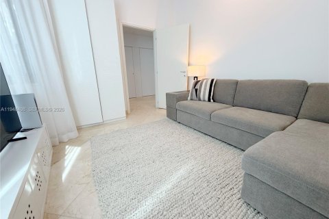 Touwnhouse à louer à Miami Beach, Floride: 4 chambres, 229.47 m2 № 2152983 - photo 9