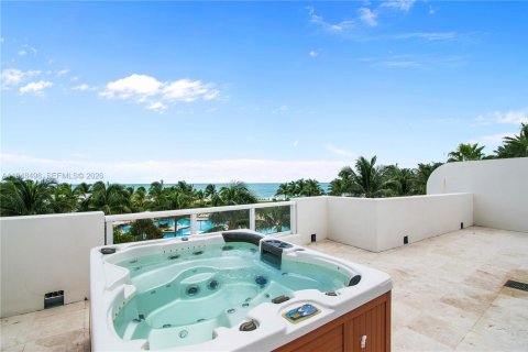 Touwnhouse à louer à Miami Beach, Floride: 4 chambres, 229.47 m2 № 2152983 - photo 17