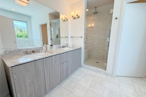 Touwnhouse à louer à Miami Beach, Floride: 4 chambres, 229.47 m2 № 2152983 - photo 15