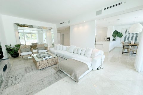 Touwnhouse à louer à Miami Beach, Floride: 4 chambres, 229.47 m2 № 2152983 - photo 4