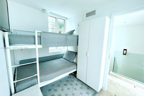 Touwnhouse à louer à Miami Beach, Floride: 4 chambres, 229.47 m2 № 2152983 - photo 19