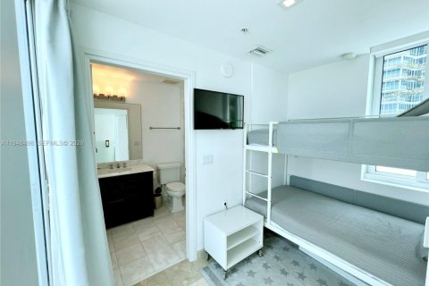 Touwnhouse à louer à Miami Beach, Floride: 4 chambres, 229.47 m2 № 2152983 - photo 18